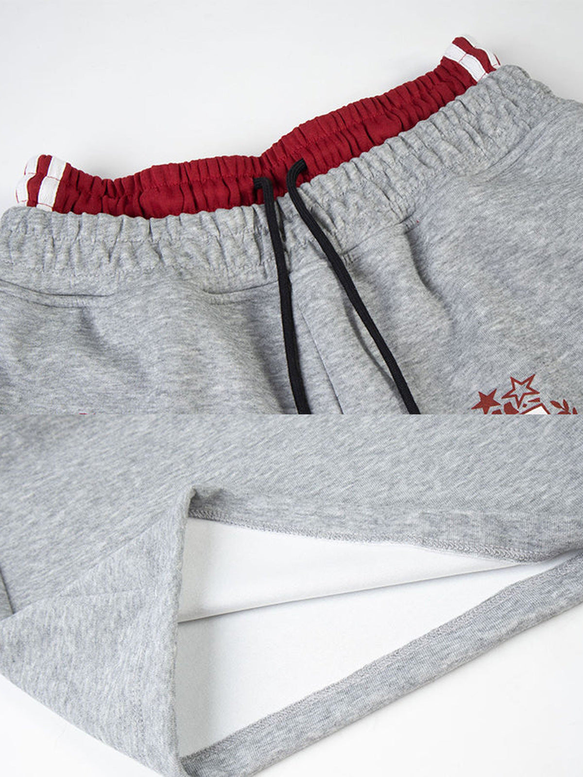 Lion Graphic Sweatpants – waistband and hem toggle close-up | XoKool