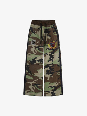 Pantalones deportivos de camuflaje woodland con doble cintura – Camuflaje, vista frontal | XoKool