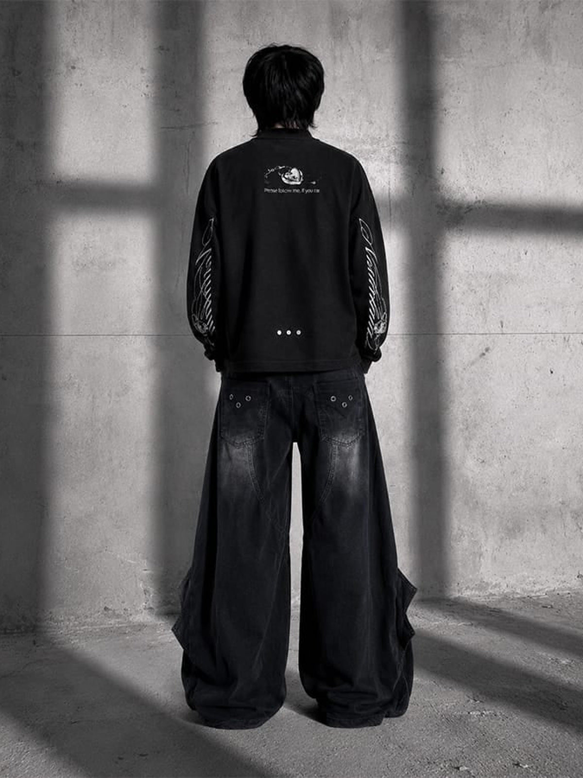 Drawstring Wide Leg Jeans with Flared Side Panels – Black on model, back | XoKool