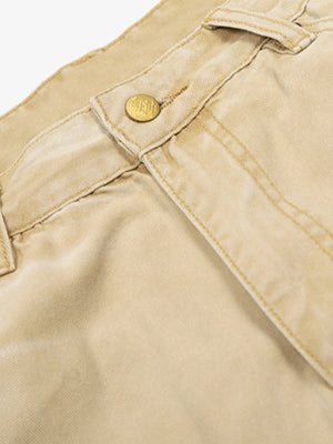 Long Baggy Washed Shorts in Khaki and Black – Khaki, button close-up | XoKool