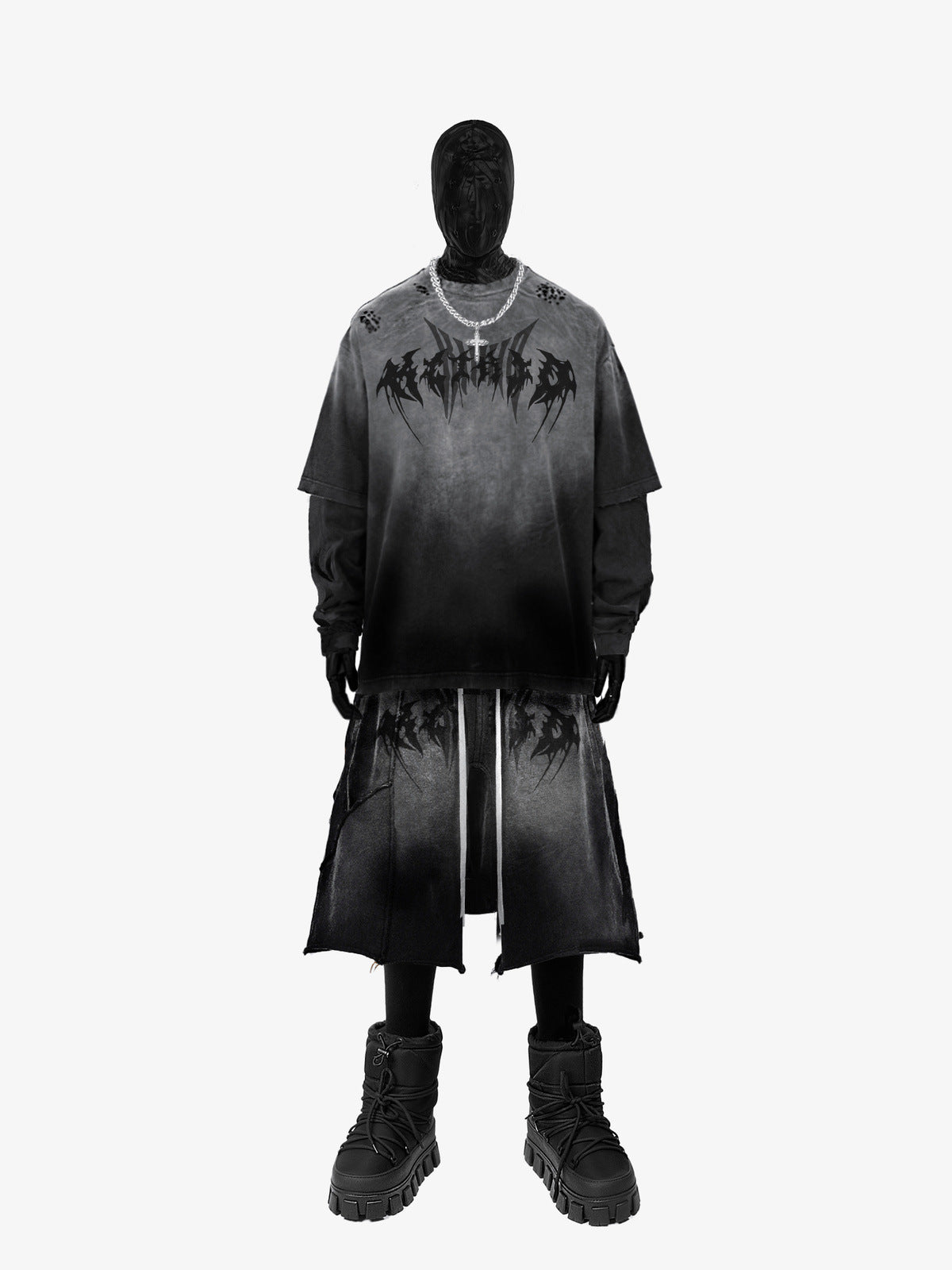 Sweatshorts mit tiefem Schritt in Faded Black – an der Schaufensterpuppe, komplettes Outfit | XoKool