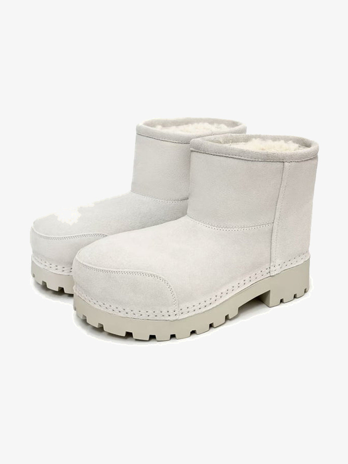 Kurze Plateaustiefel mit Kunstfellfutter – Elfenbein, Paar in der Seitenansicht | XoKool