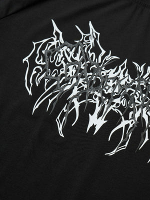 Tribal-T-Shirt mit Stehkragen – Nahaufnahme des schwarzen Prints | XoKool