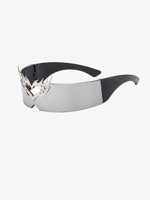 Flammenherz Shield Sonnenbrille – Silber verspiegelt, Schrägansicht | XoKool