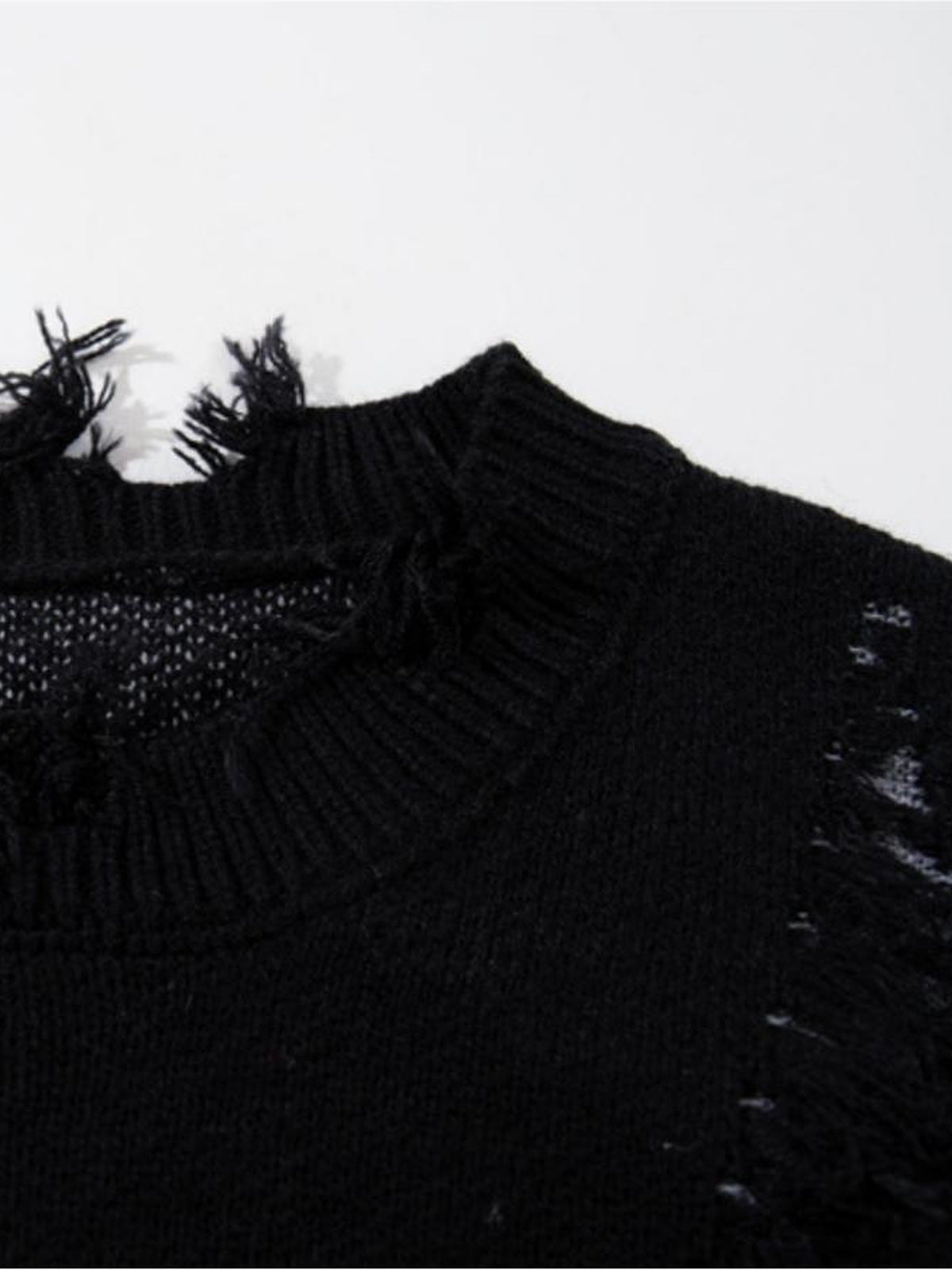 Gothic script sweater – Black, neckline close-up | XoKool