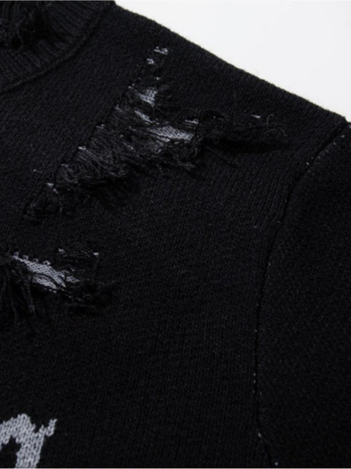 Gothic script sweater – Black, shoulder holes close-up | XoKool
