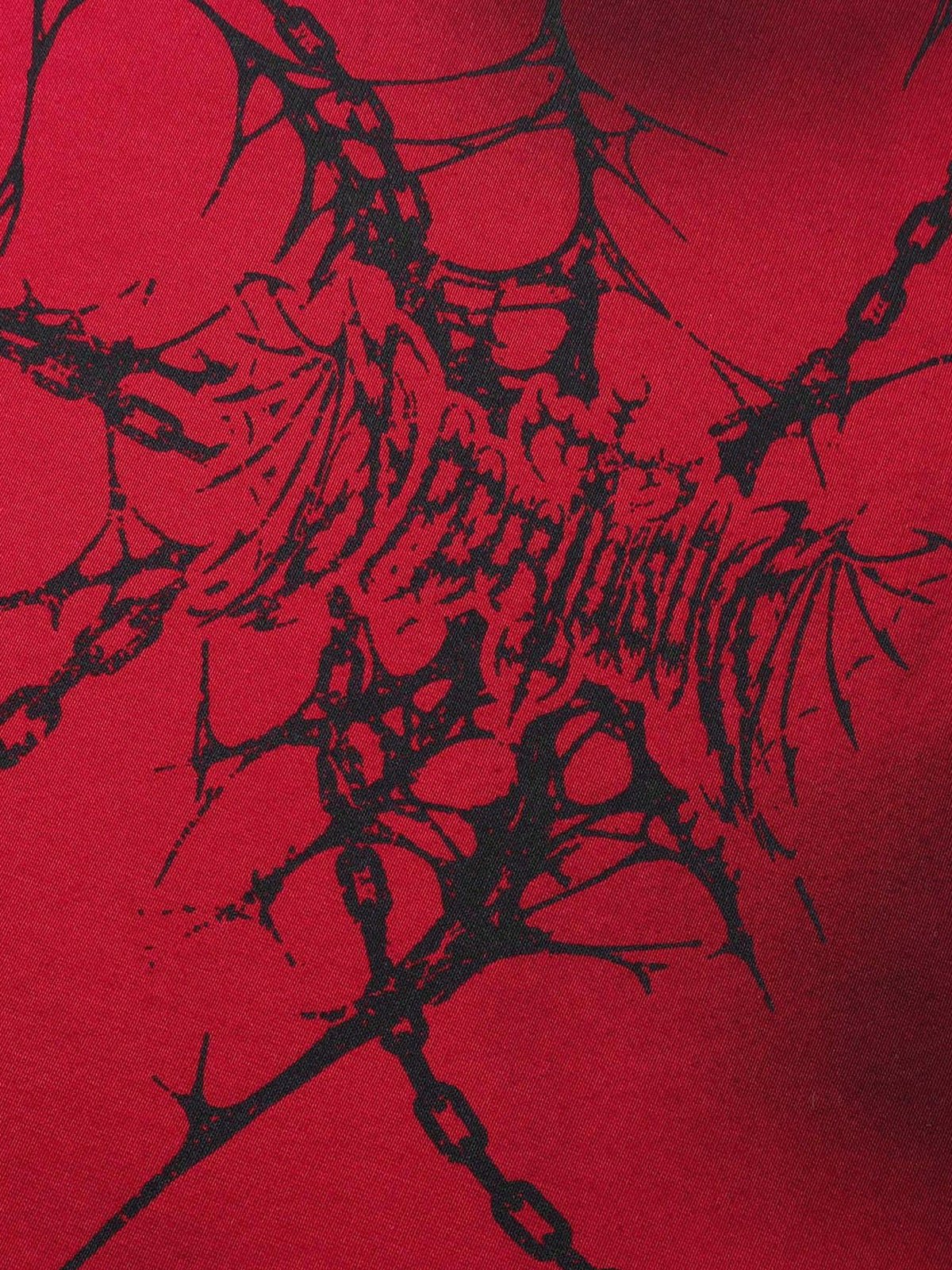 Chain print hoodie – Red, chain print close-up | XoKool