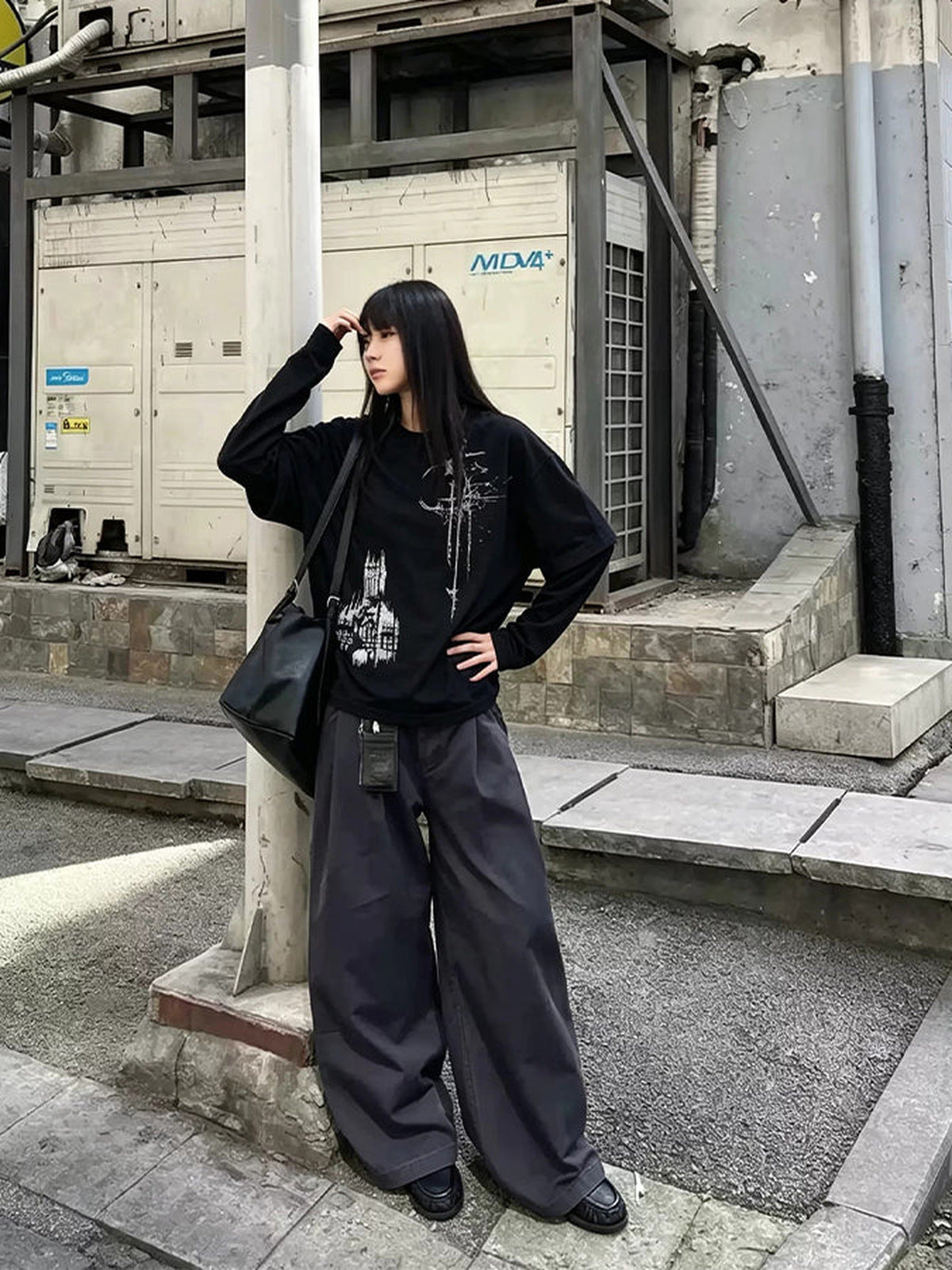 Gothic layered long sleeve shirt – street photo | XoKool