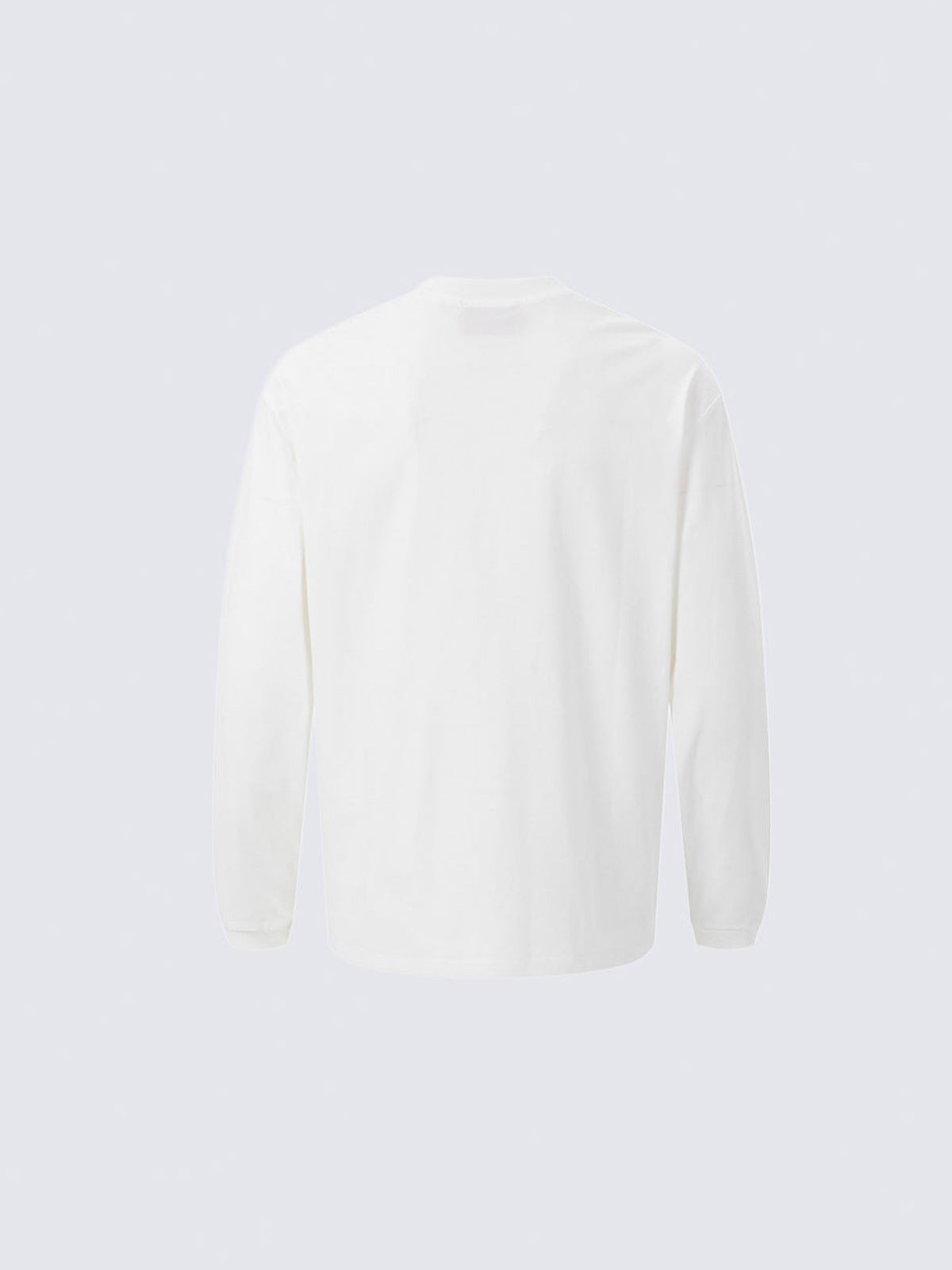 Longsleeve mit gotischen Buchstaben – Weiß, Rückseite Flat Lay | XoKool