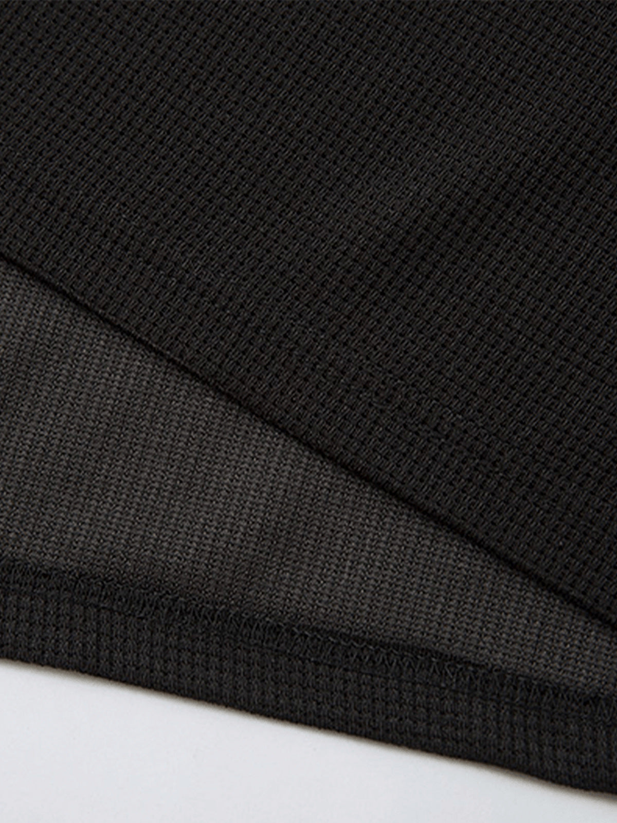 Gothic polo – fabric close-up | XoKool