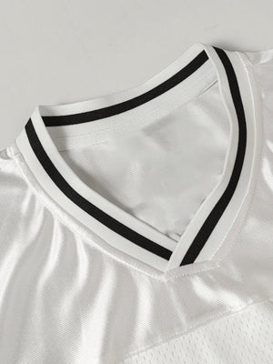 Mesh football jersey – V-neck close-up | XoKool