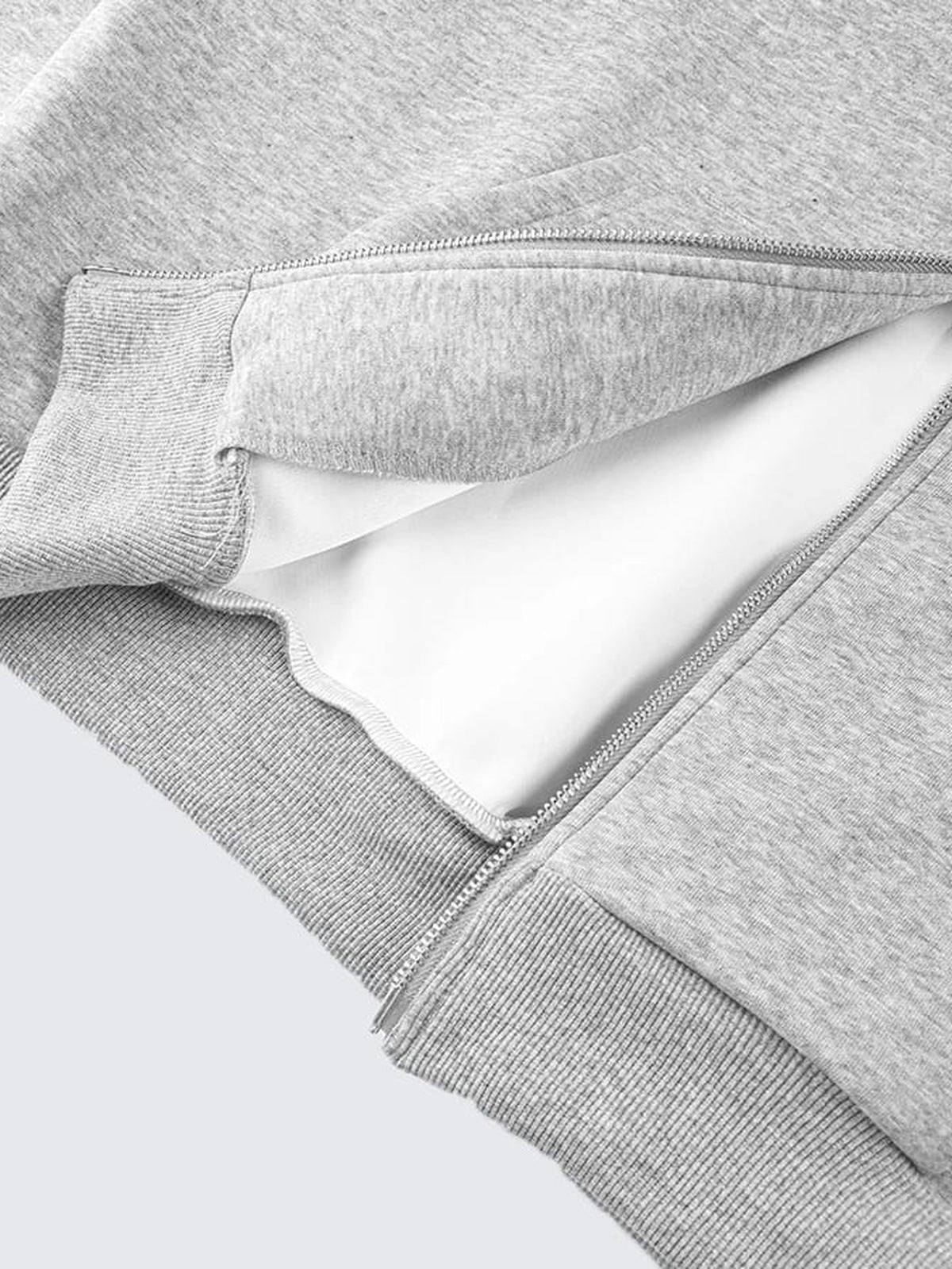 Jogginganzug-Set mit Karo-Kapuze – Nahaufnahme der Tasche innen | XoKool