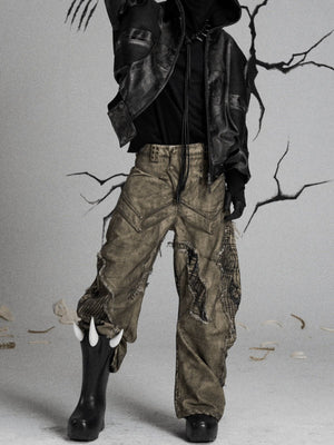 Grunge Stacked Pants mit Mesh-Einsätzen – am Model, schräg | XoKool