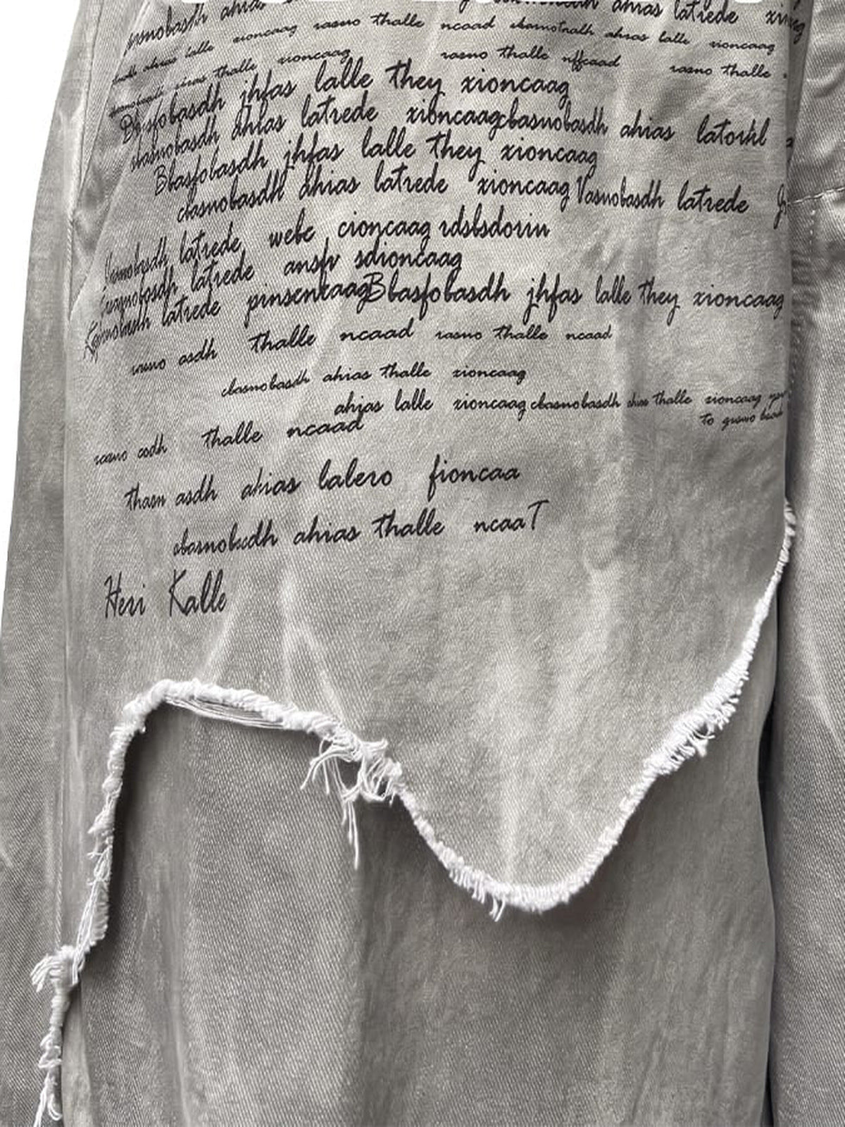 Grunge Cargohose – Schriftzug-Patch im Detail | XoKool