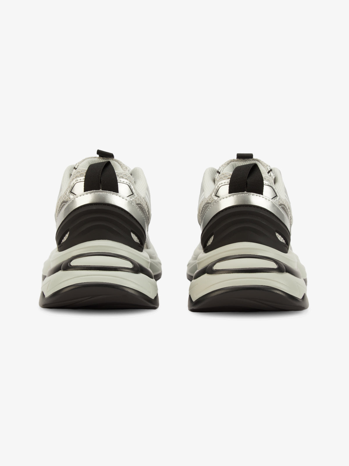 Metallic chunky sneakers – Silver, heel view | XoKool