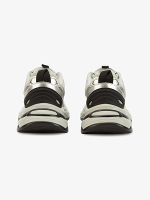 Metallic chunky sneakers – Silver, heel view | XoKool