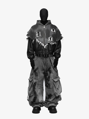 Kapuzenjacke aus Kunstleder mit Distressed Denim-Layer – am Model, Ganzkörper | XoKool
