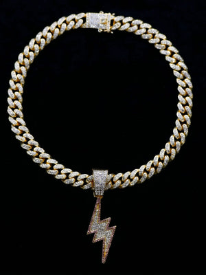 Lightning bolt necklace – Gold, full chain, black background | XoKool