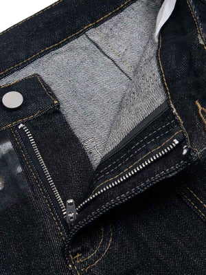 Printed belt jeans – zip fly close-up | XoKool