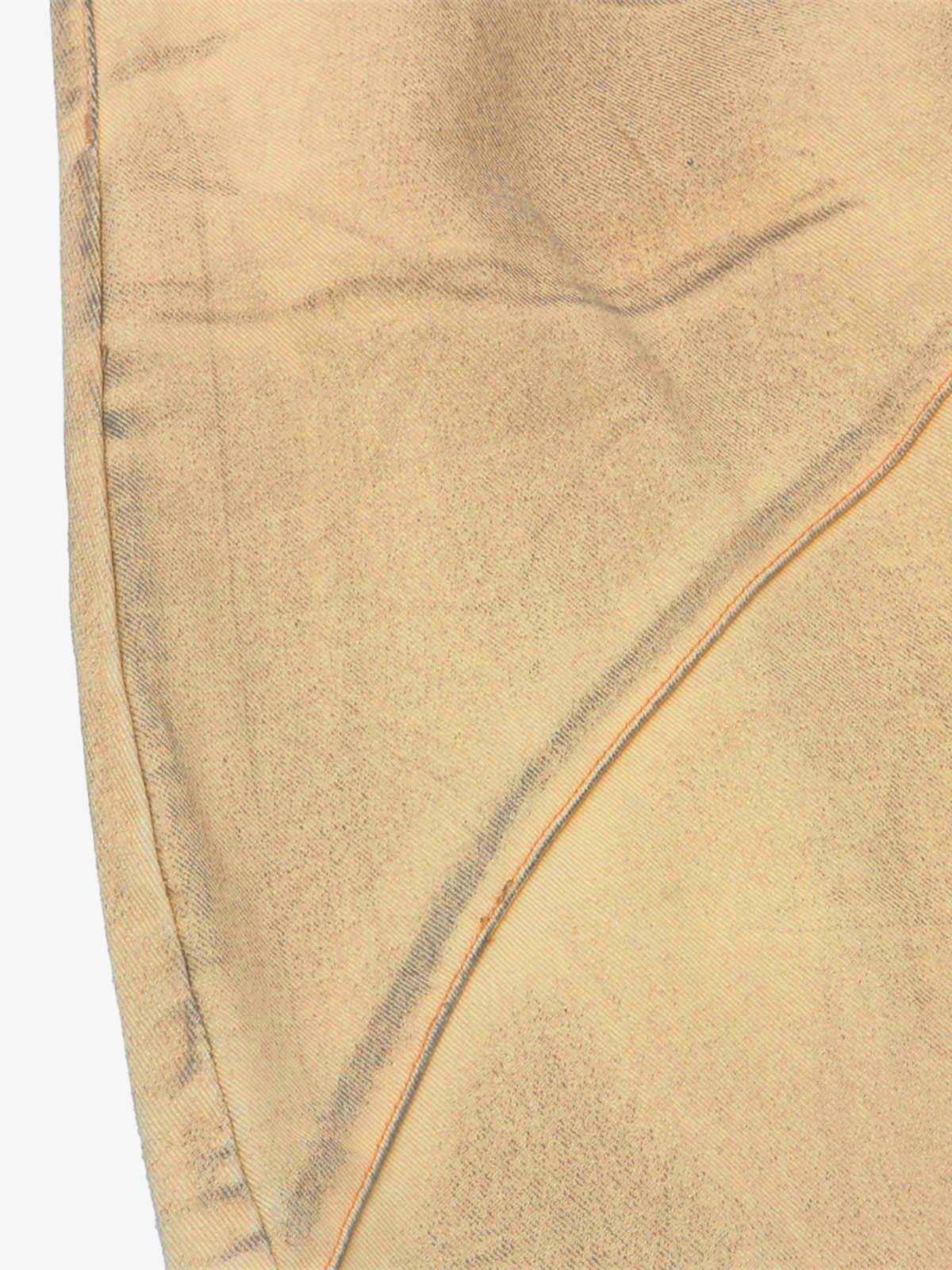 Yellow barrel jeans – seam close-up | XoKool