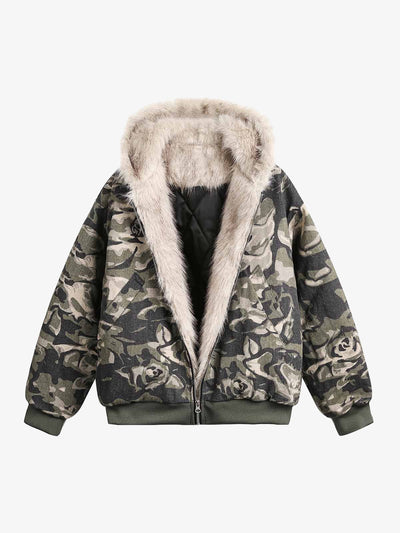 Bomber mimetico con cappuccio foderato in pelliccia sintetica