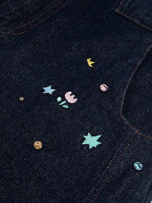 Embroidered Barrel Jeans with Cute Patches – embroidery close-up | XoKool