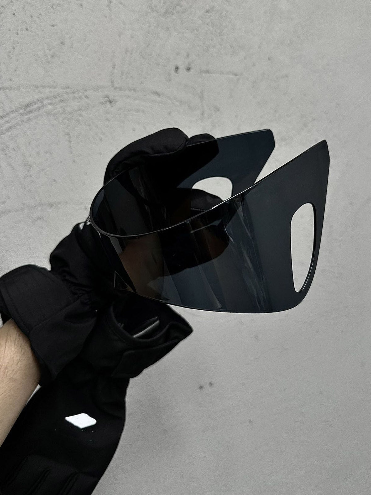 Punk Ear-Hook Integrated Sunglasses - Black