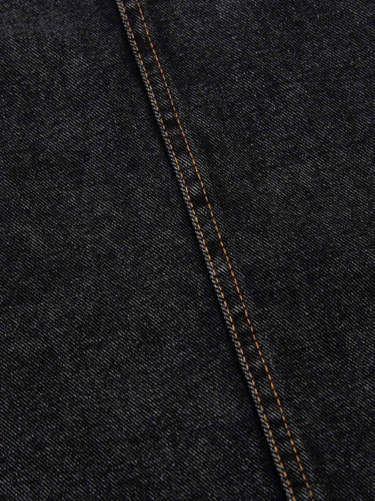 Washed black baggy jeans – seam close-up | XoKool