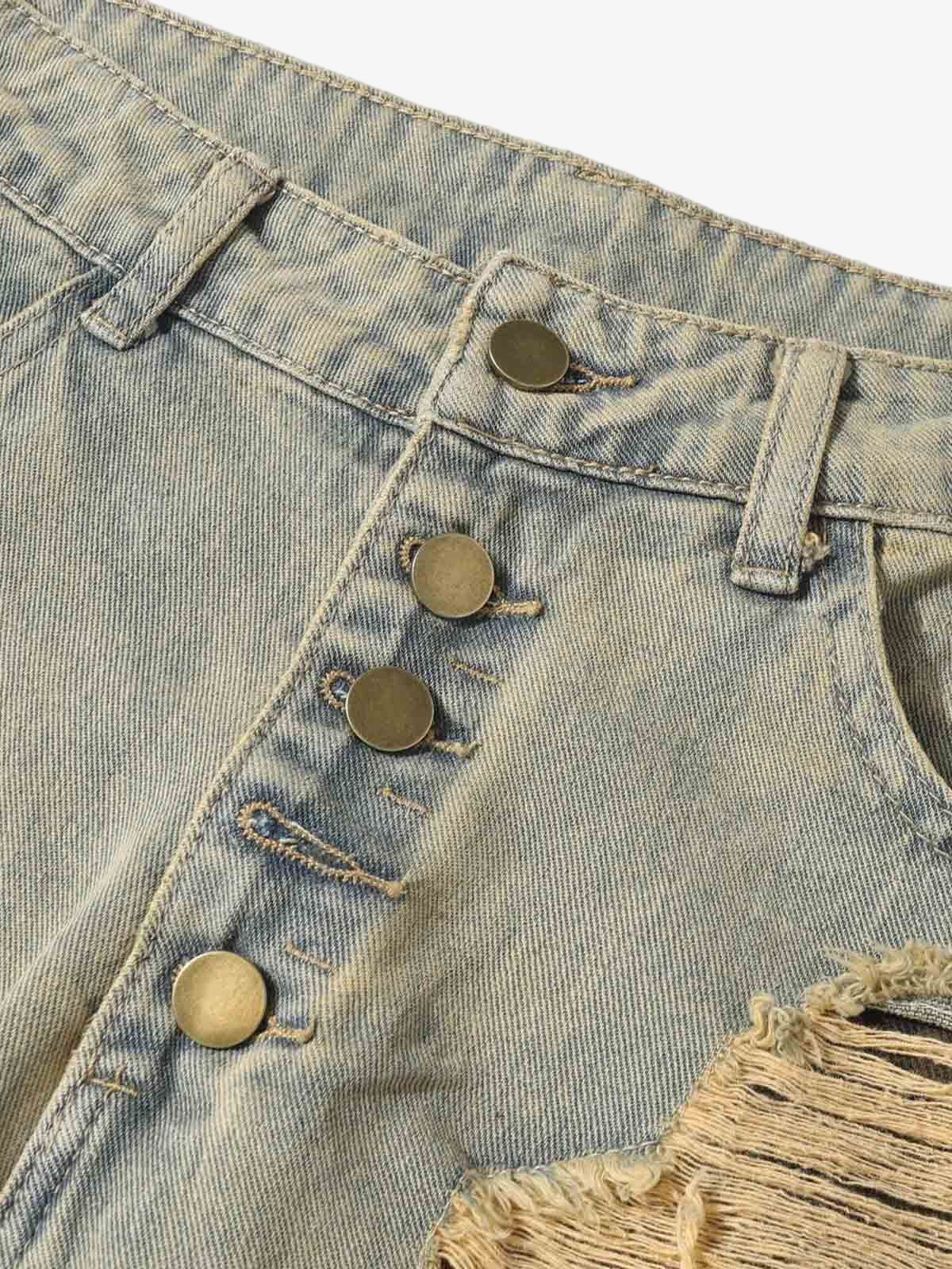 Leopard patch jeans – button fly close-up | XoKool