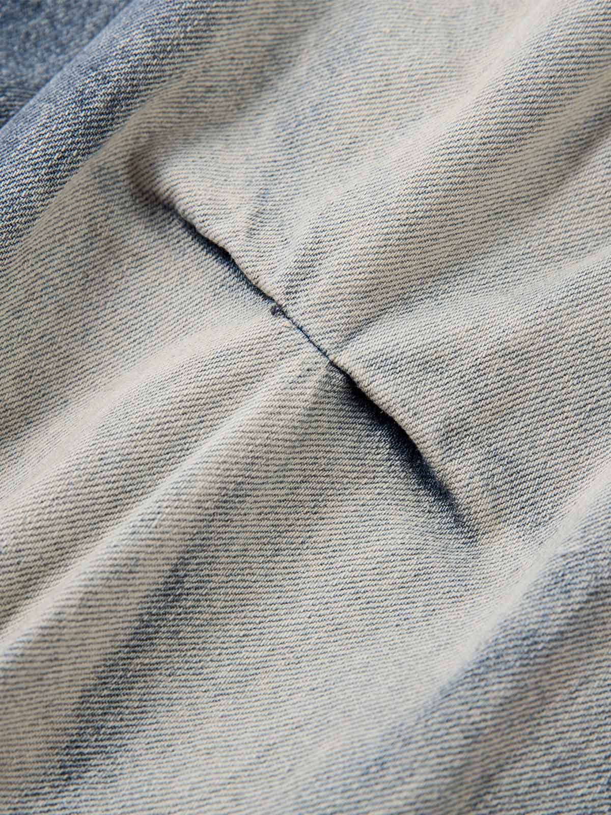 Pleated stacked jeans – pleat close-up | XoKool