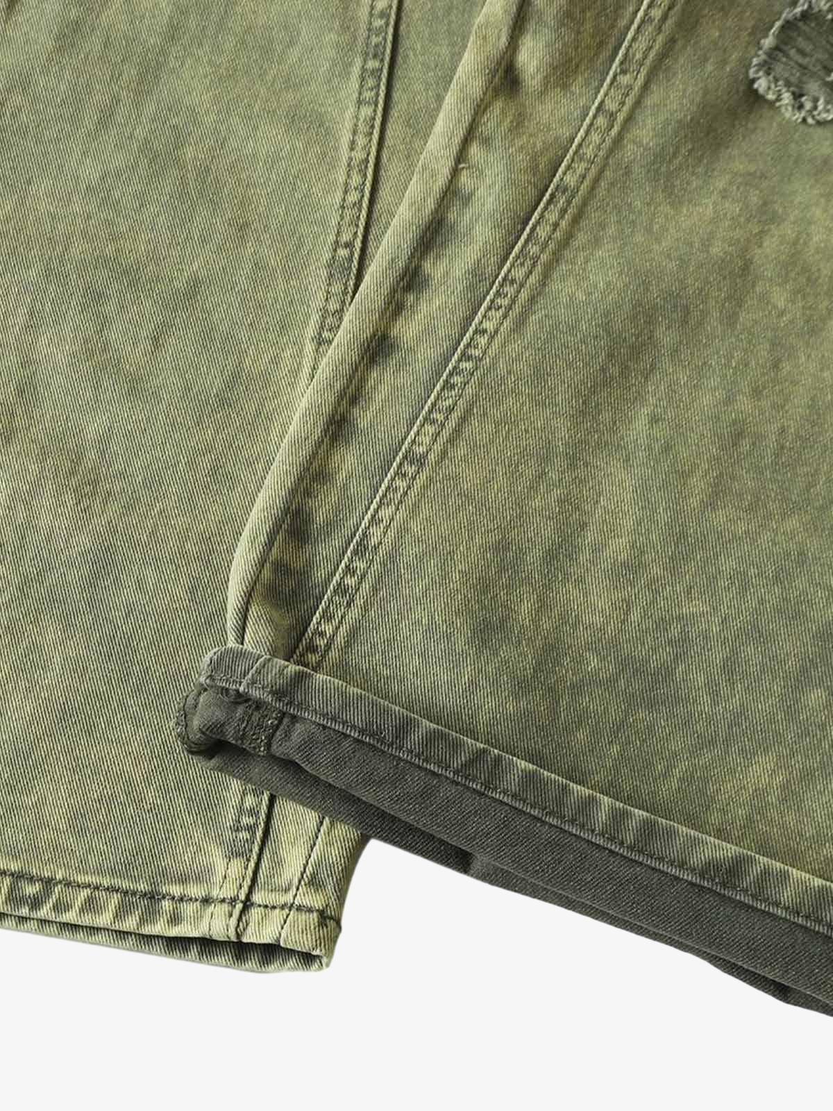 Ripped barrel jeans – hem close-up | XoKool