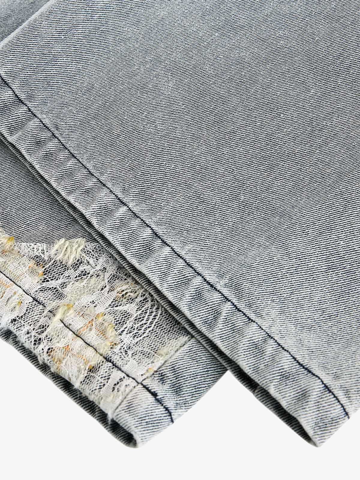 Lace patch jeans – hem close-up | XoKool