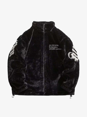 Schwarze Kunstfell Zipjacke mit Letter-Print – Vorderansicht | XoKool