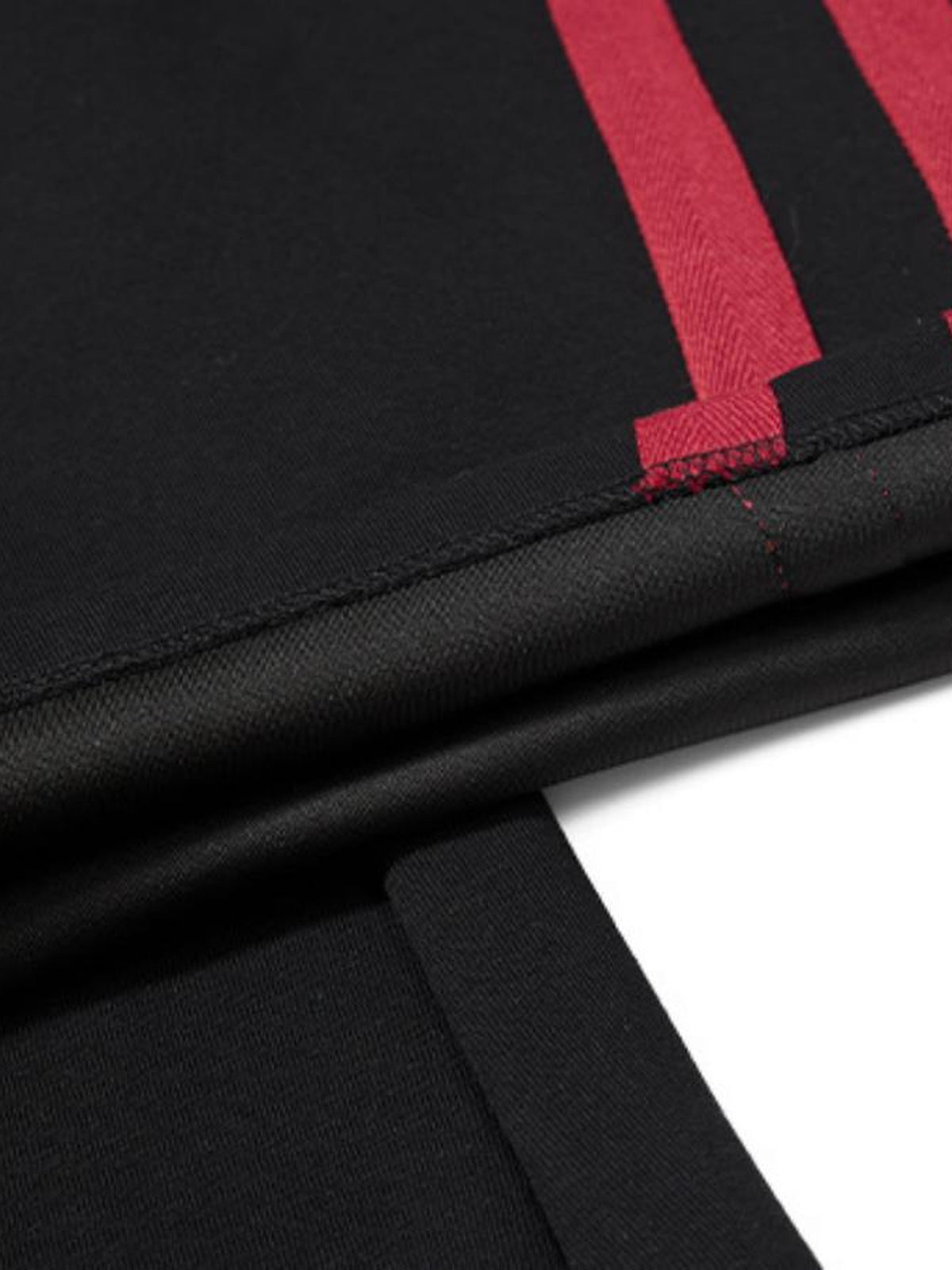 Lace-up sweatpants – stripe close-up | XoKool