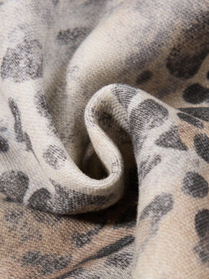 Leo Zip Hoodie – Stoffstruktur mit Wirbelmuster im Detail | XoKool