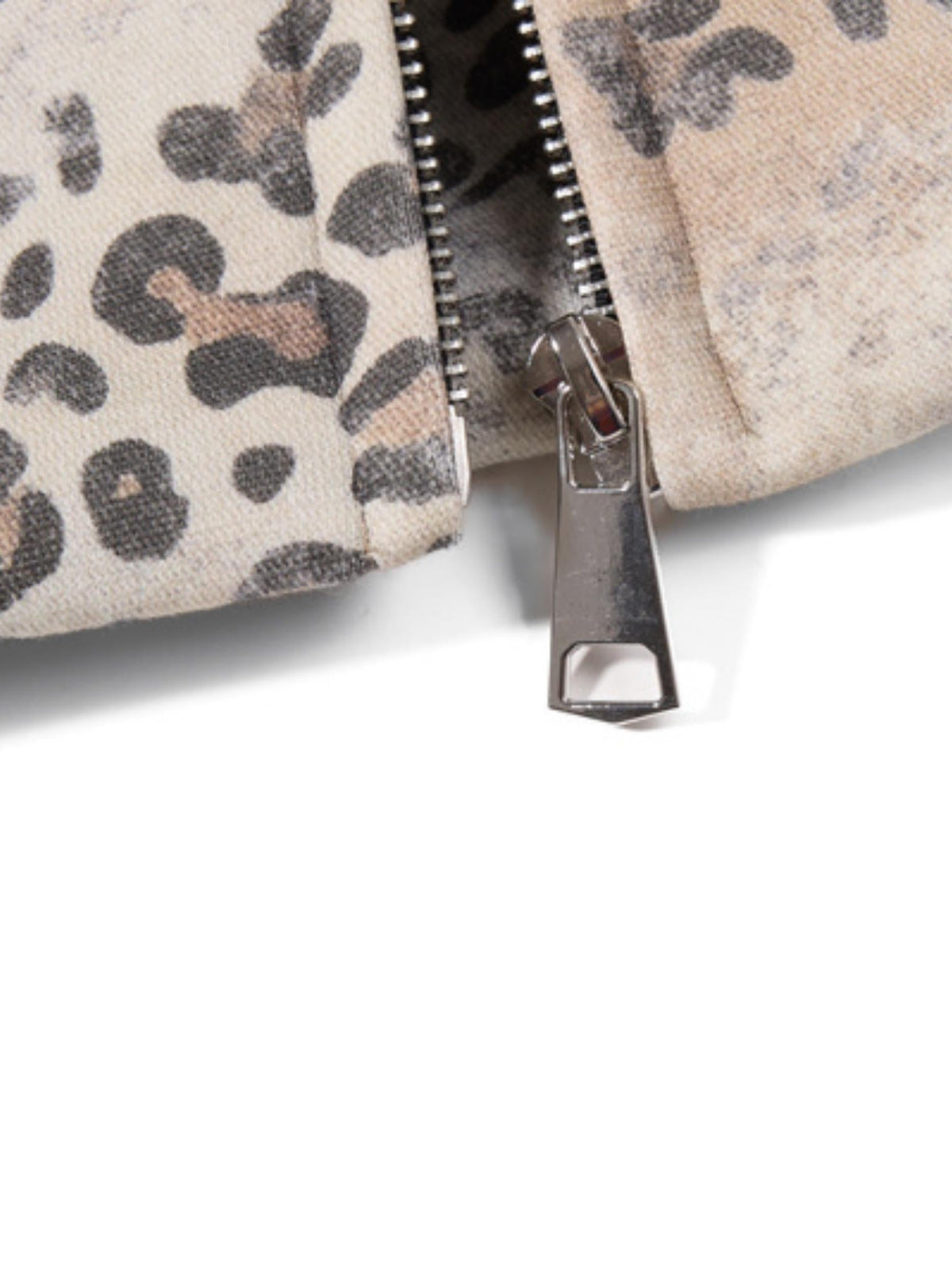 Leo Zip Hoodie – Zipper im Detail | XoKool