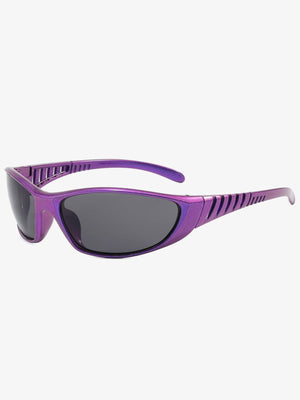 Metallic Wrap Sport-Sonnenbrille mit belüfteten Bügeln – Lila | XoKool