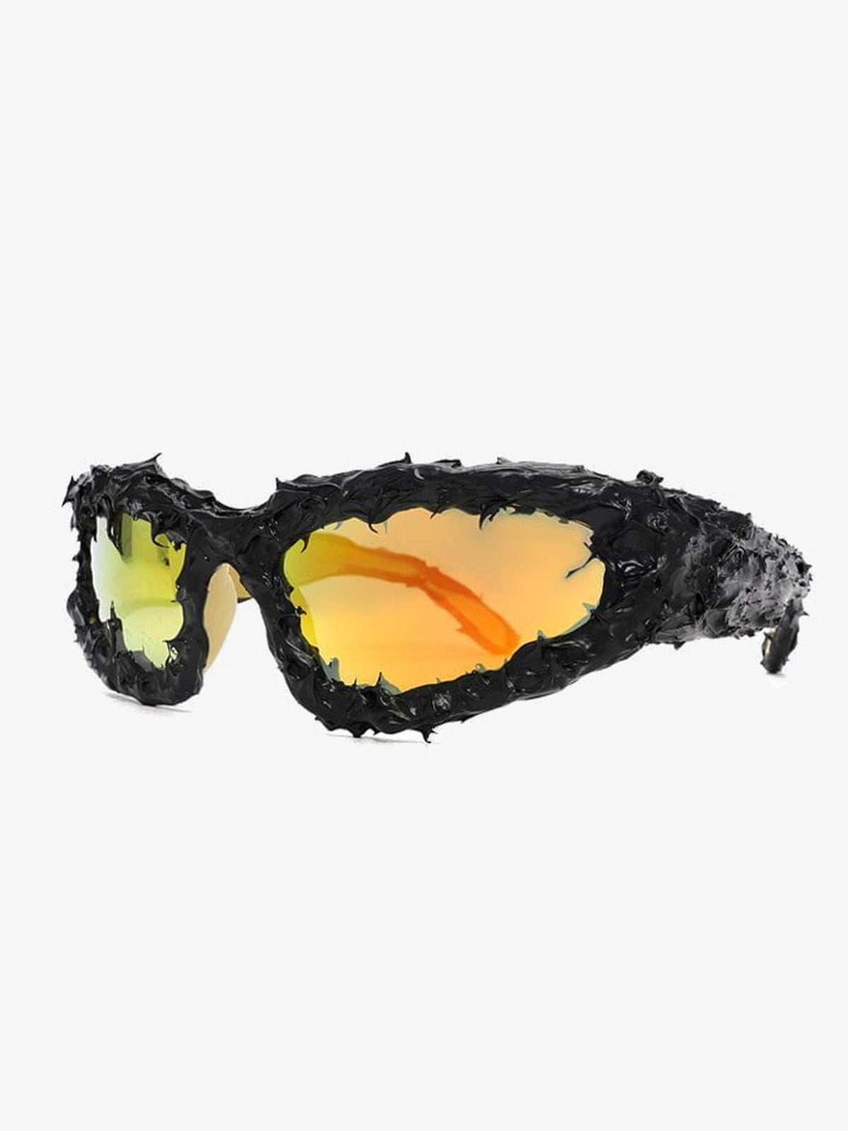 Gafas de sol wrap con montura de textura fundida – espejo dorado, vista en ángulo | XoKool