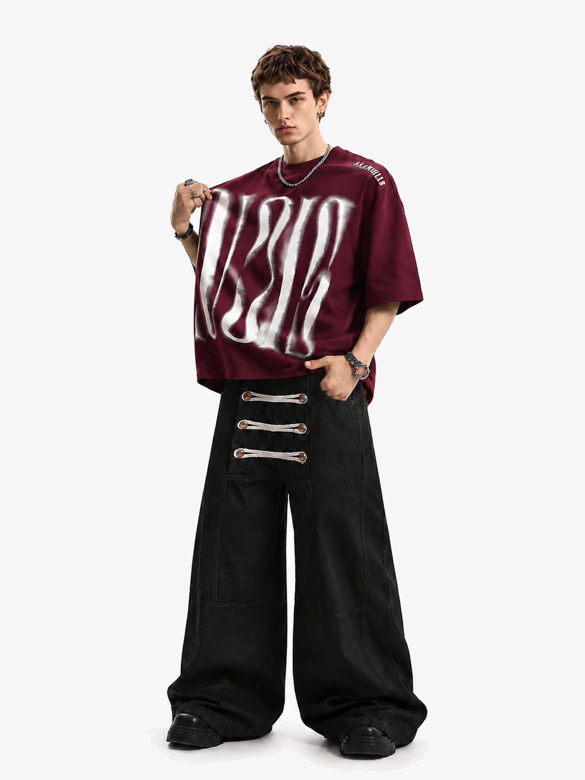 Blurred letter oversized tee – Burgundy, on model front | XoKool