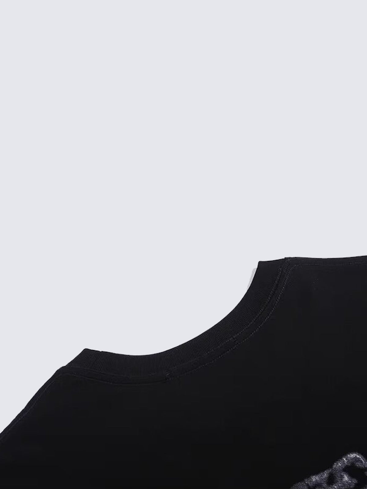 Gothic t-shirt – Black neckline | XoKool
