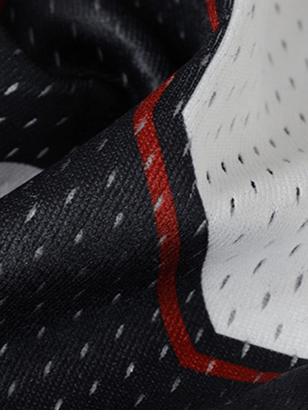 Mesh football jersey – mesh and piping close-up | XoKool