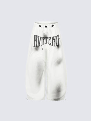 Oversized Jogginghose mit verblasstem Spray-Print – Weiß, Vorderseite flach | XoKool