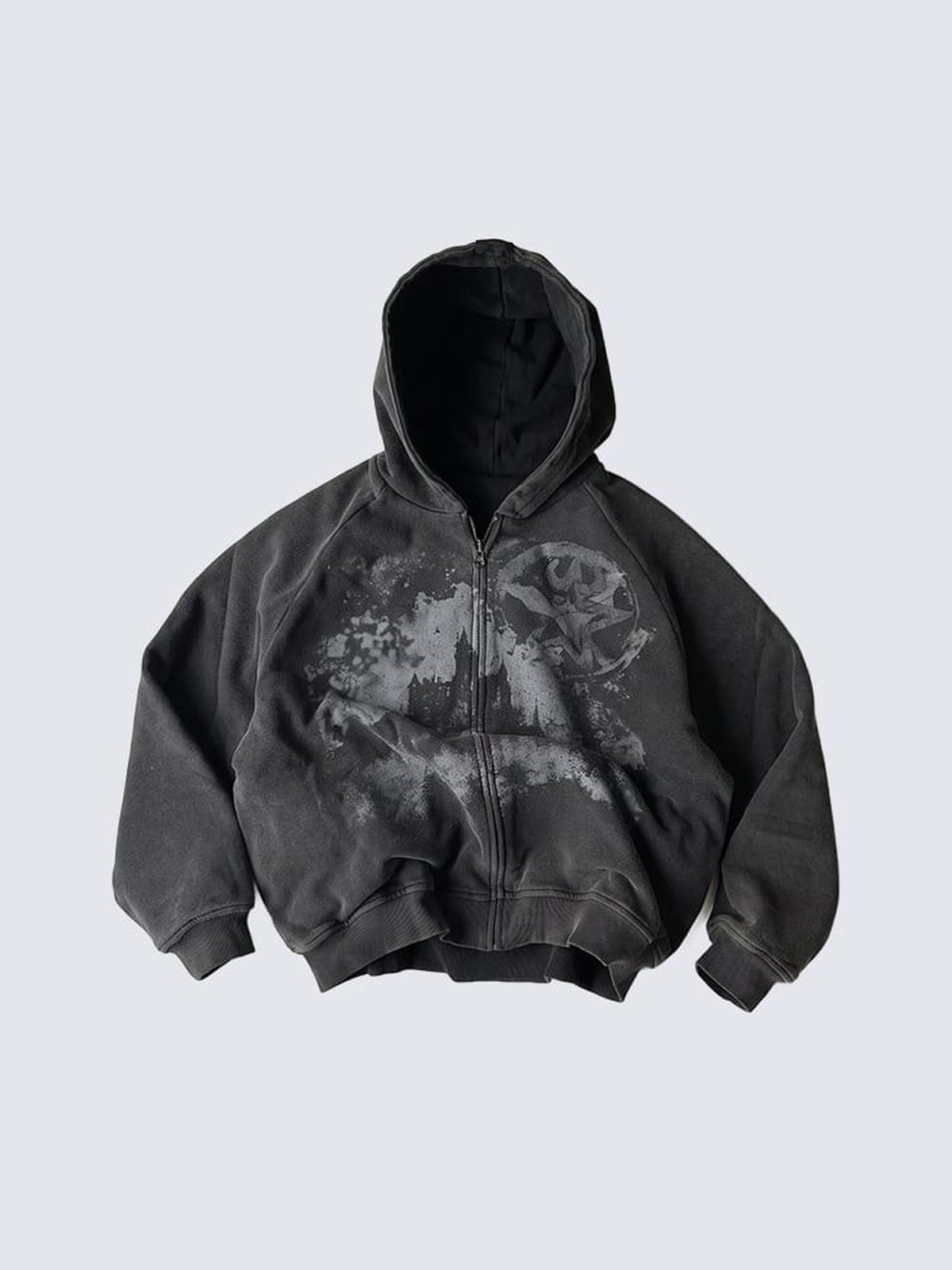 Oversized Washed Charcoal Graphic Zip Hoodie – Dunkelgrau, Vorderansicht | XoKool