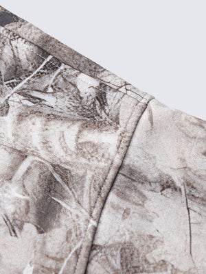 Hoodie de camuflaje – primer plano de la costura del hombro | XoKool