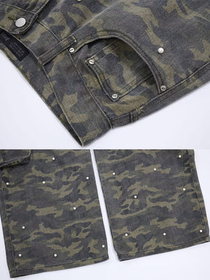Camo cargo pants – Front pocket and hem close-up | XoKool
