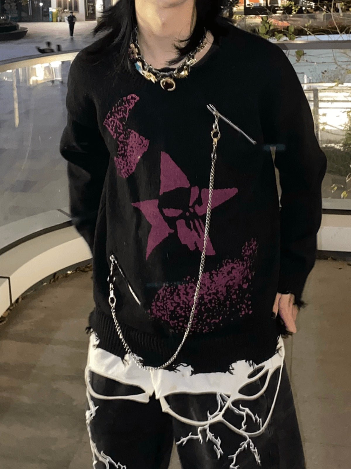 Punk Star Pullover – am Model, Street-Foto | XoKool
