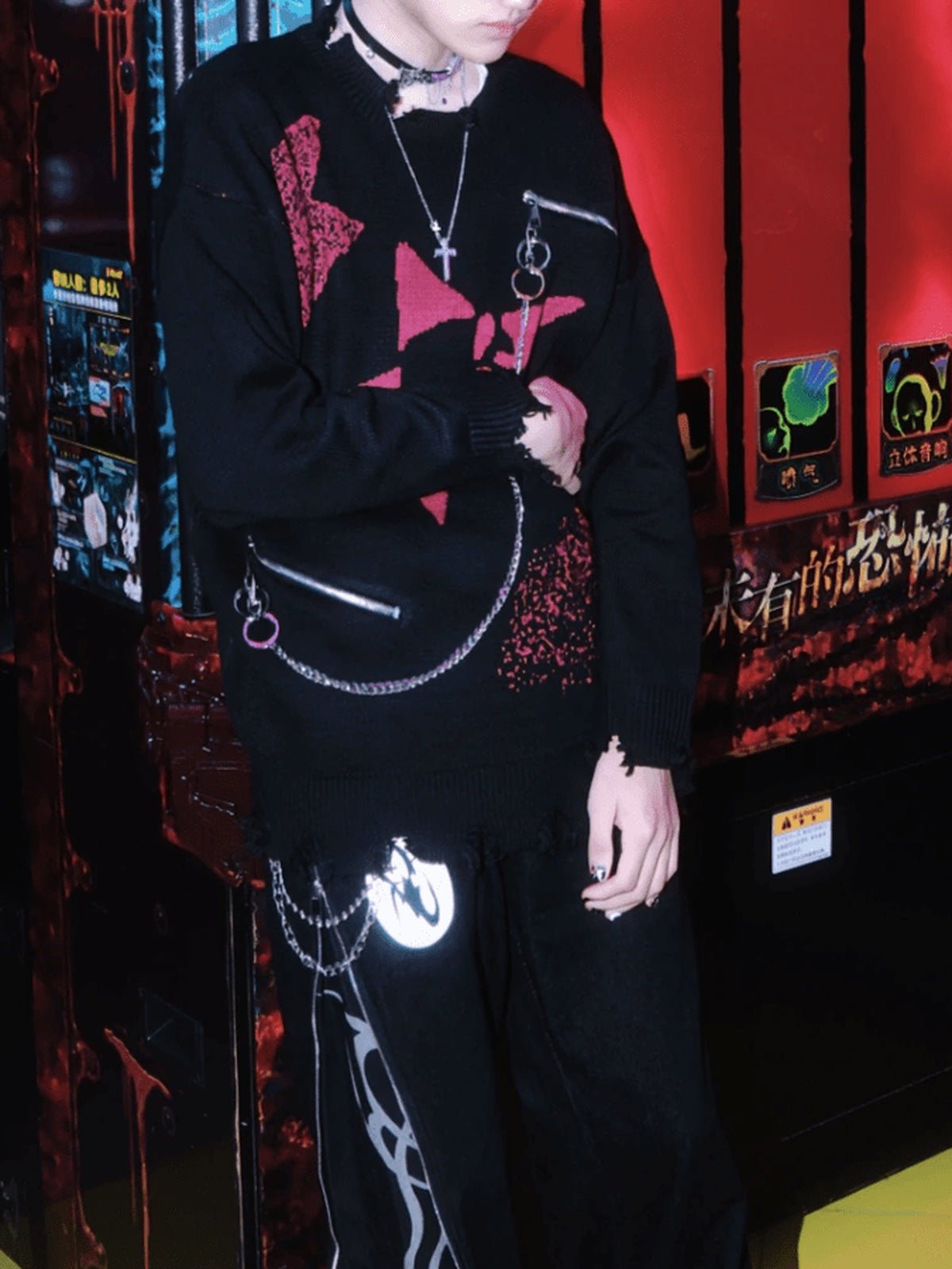 Punk Star Pullover – am Model, Street-Foto | XoKool