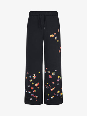 Pantalones deportivos (joggers) de pierna recta con estampado de iconos retro – Negro, vista frontal en plano | XoKool