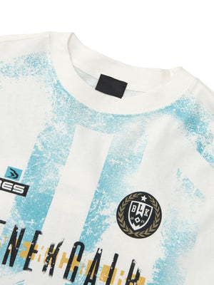 Camiseta de fútbol con capas – detalle del cuello, el escudo y la etiqueta | XoKool