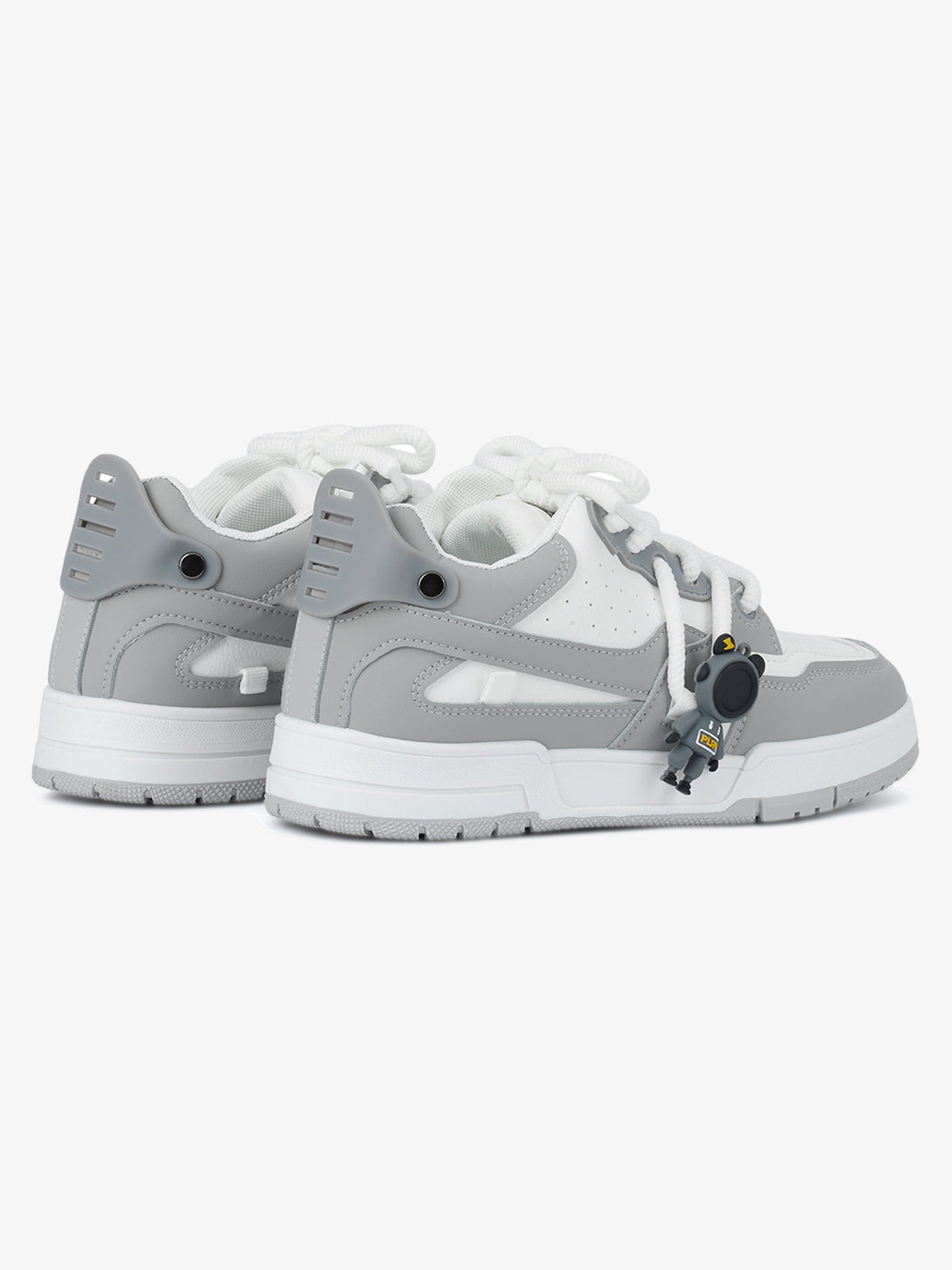 Zapatillas skate con cordones de cuerda – Gris Claro, vista trasera 3/4 | XoKool